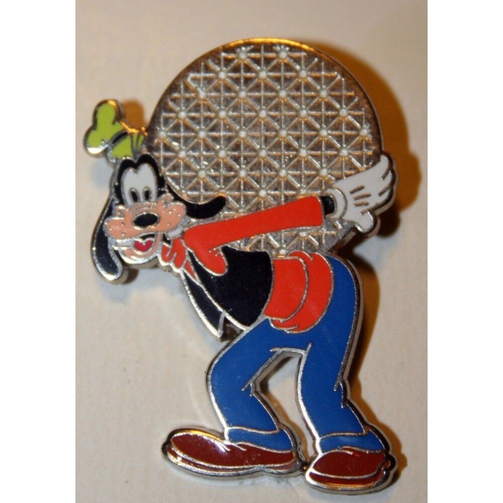 WDW - Four Parks One World - Goofy w/ Spaceship Earth